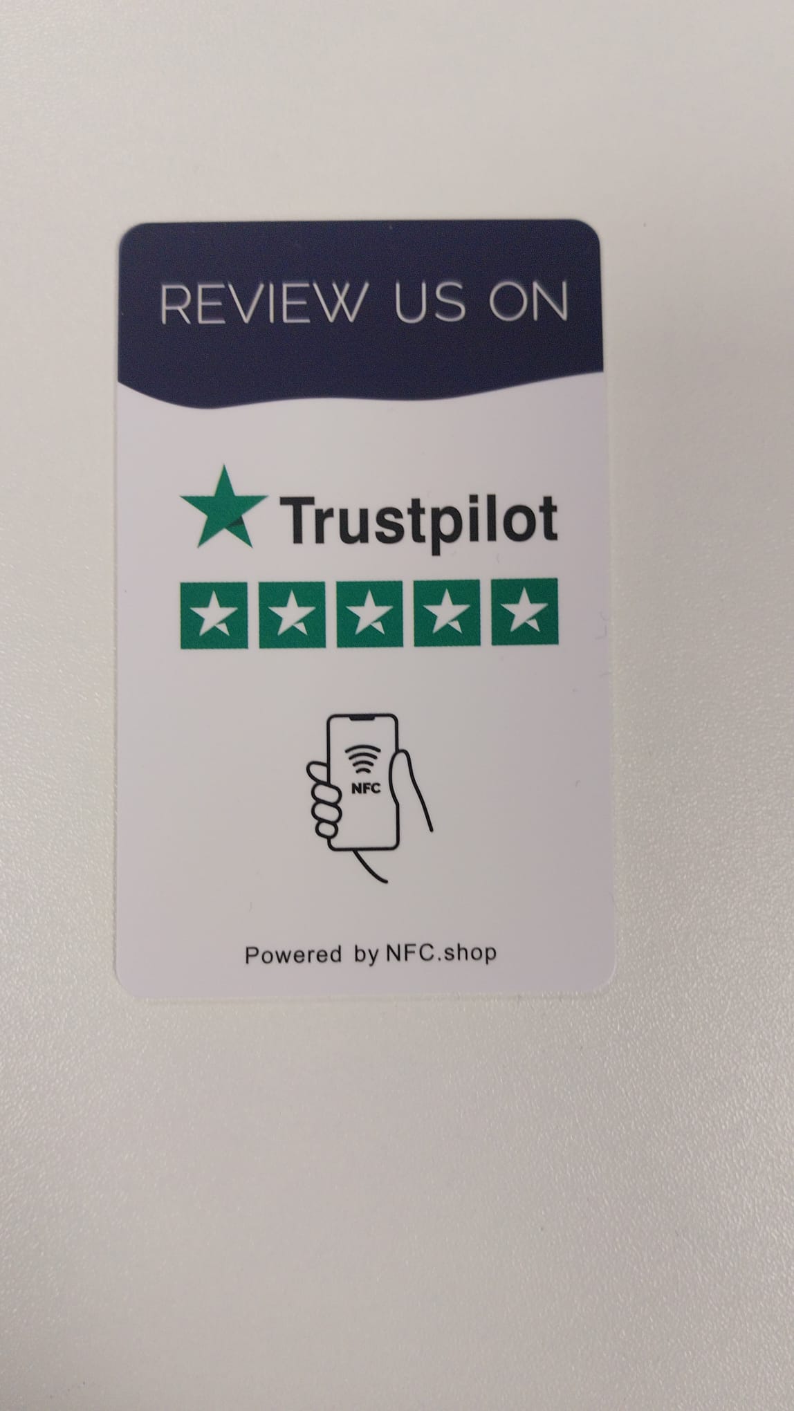 3 Trustpilot review kaarten - Onze chip opent jouw Trustpilot pagina.